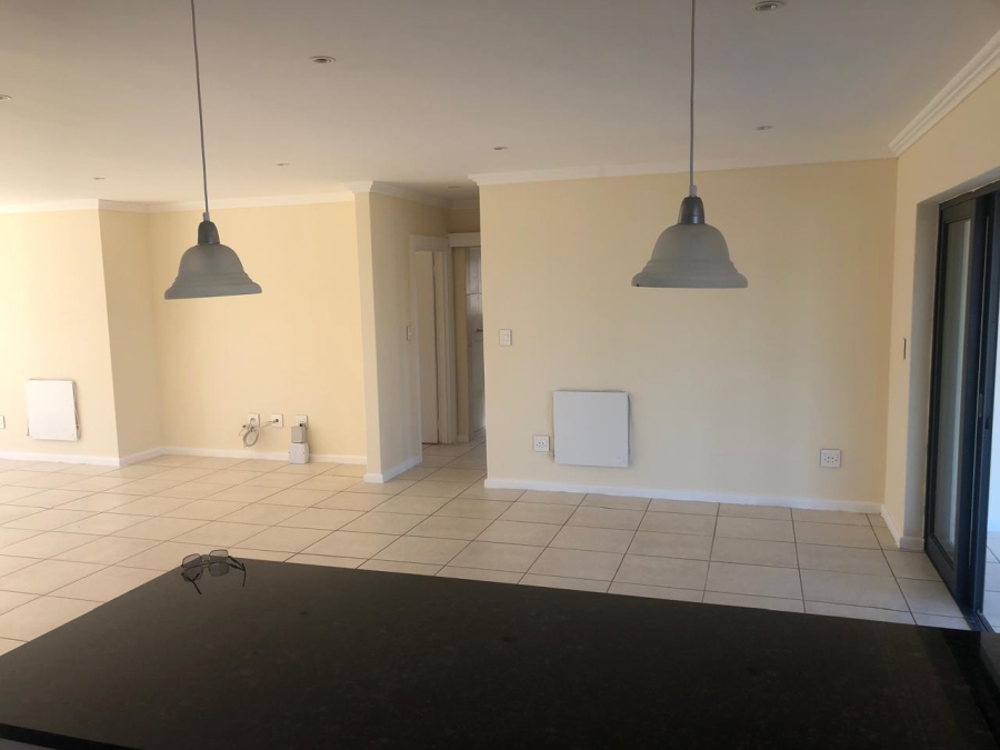 To Let 2 Bedroom Property for Rent in Monte Christo Western Cape